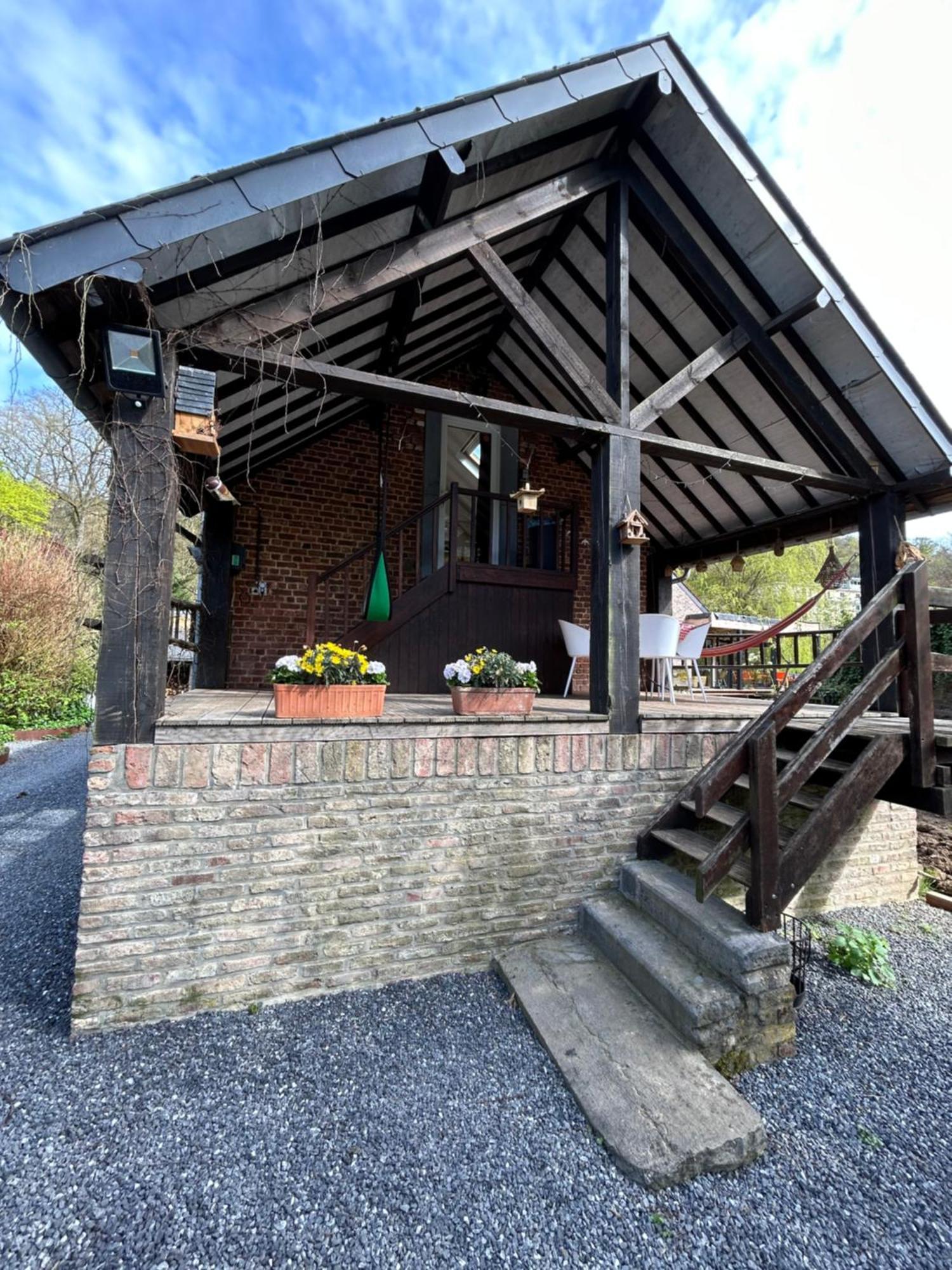 L'Arche De Noe Villa Dinant Exterior photo
