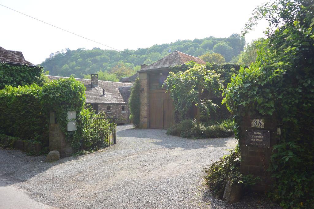 L'Arche De Noe Villa Dinant Exterior photo